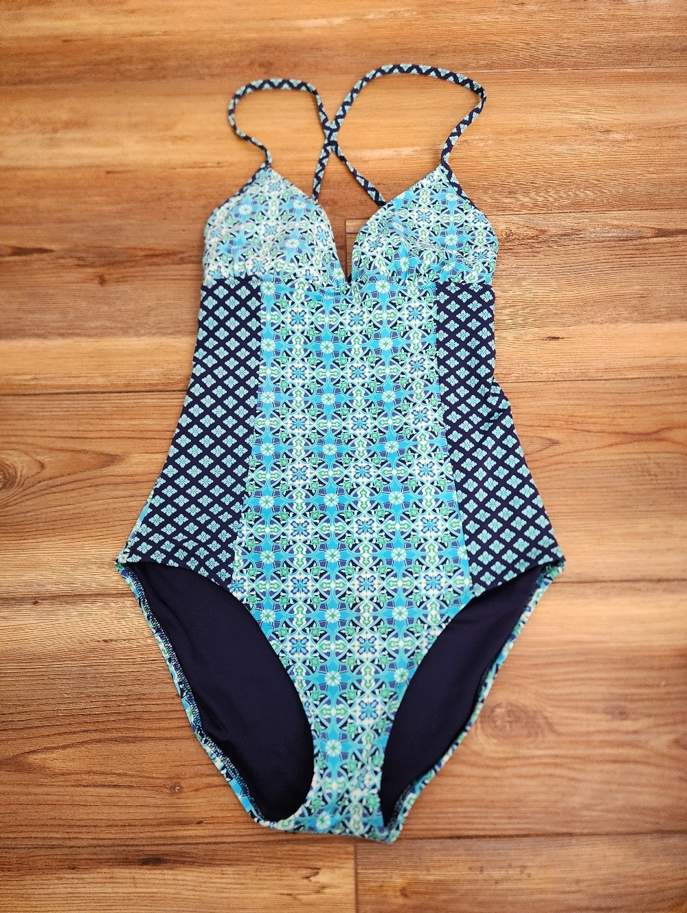 Lands' End One-Piece Swimsuit Women's 6 Blue Turquoise Medallion